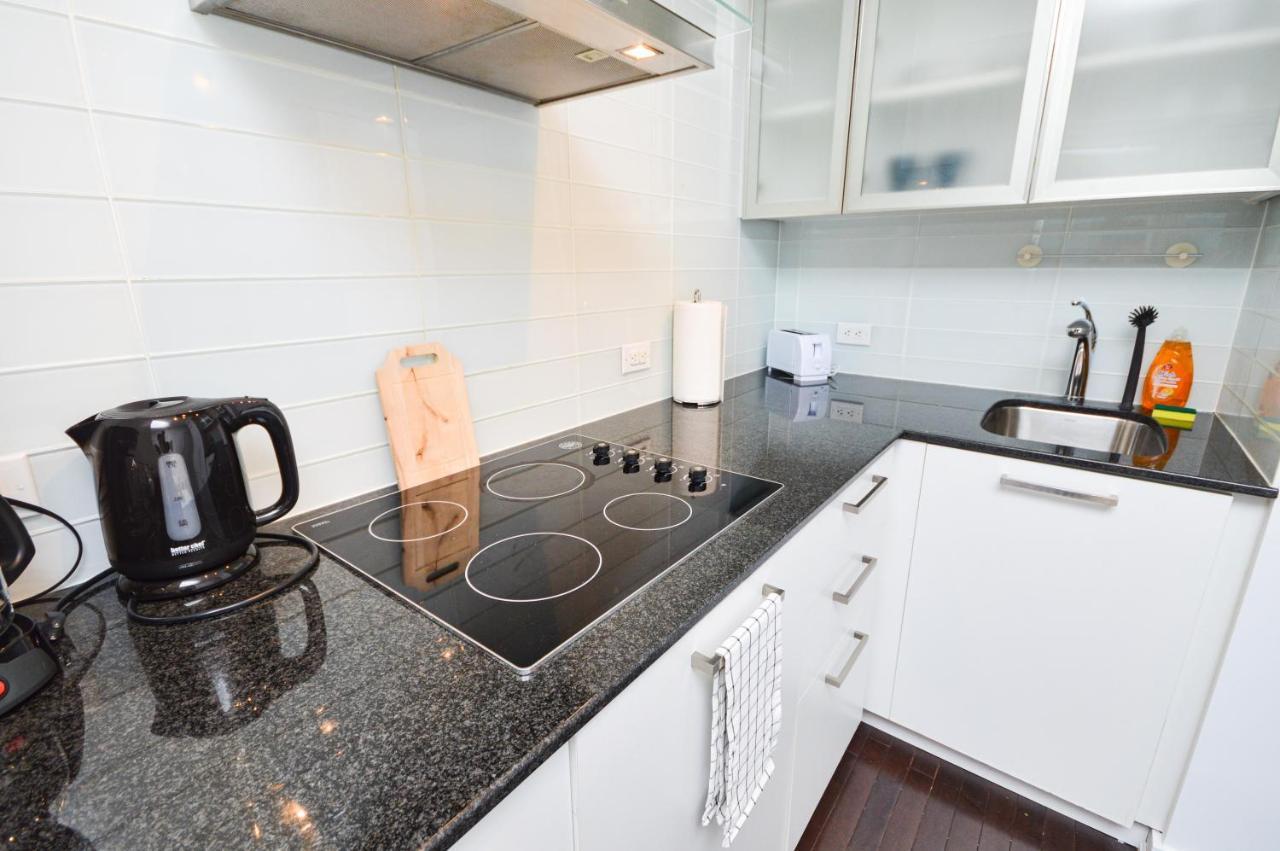 Downtown Toronto Condo Mins From Scotiabank Arena, Tiff, Cn Tower, Union, Mtcc المظهر الخارجي الصورة