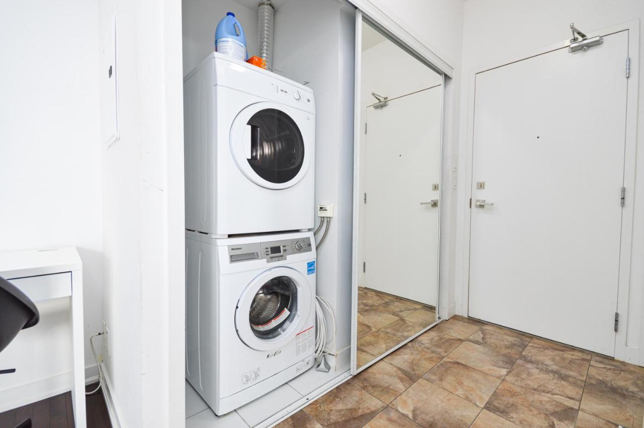 Downtown Toronto Condo Mins From Scotiabank Arena, Tiff, Cn Tower, Union, Mtcc المظهر الخارجي الصورة