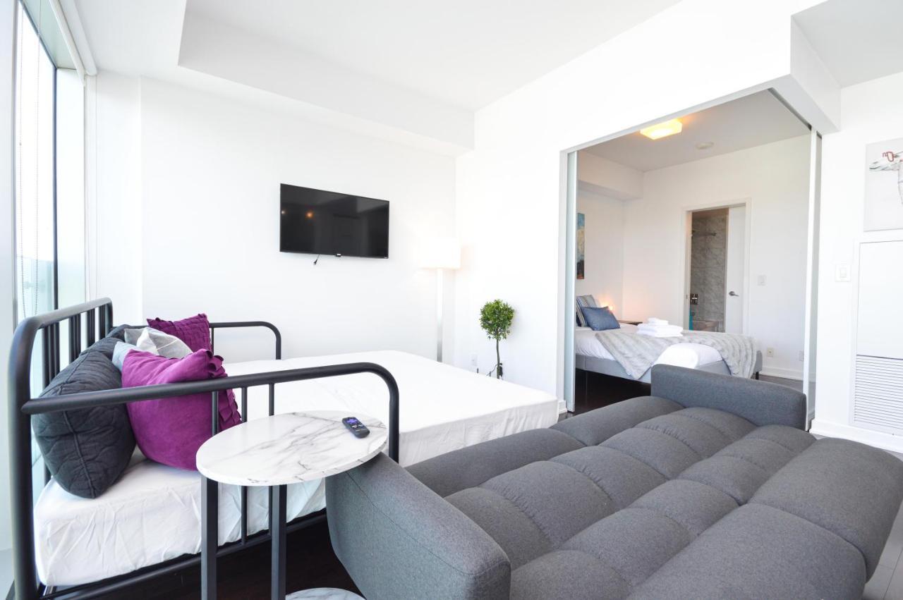 Downtown Toronto Condo Mins From Scotiabank Arena, Tiff, Cn Tower, Union, Mtcc المظهر الخارجي الصورة