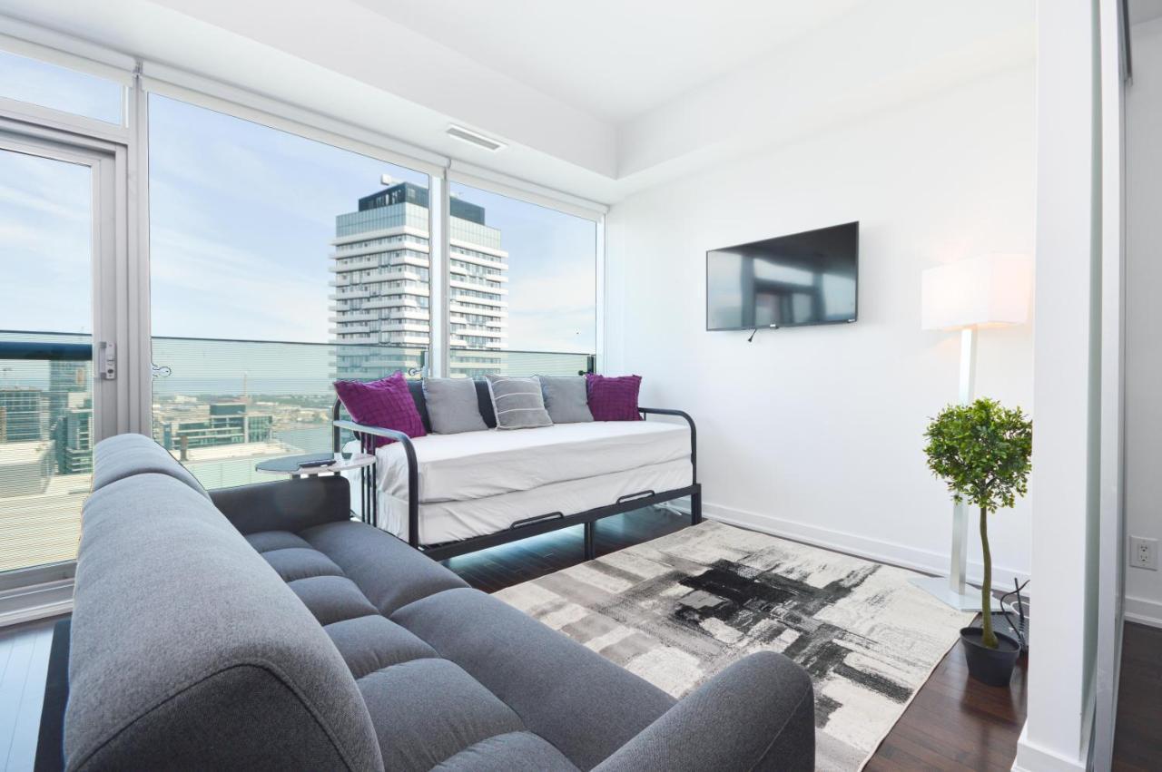 Downtown Toronto Condo Mins From Scotiabank Arena, Tiff, Cn Tower, Union, Mtcc المظهر الخارجي الصورة