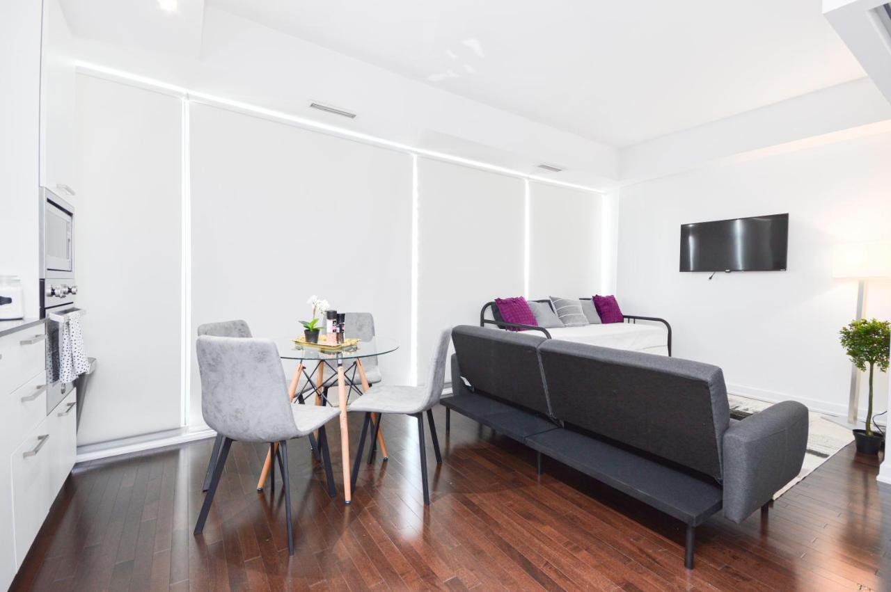 Downtown Toronto Condo Mins From Scotiabank Arena, Tiff, Cn Tower, Union, Mtcc المظهر الخارجي الصورة
