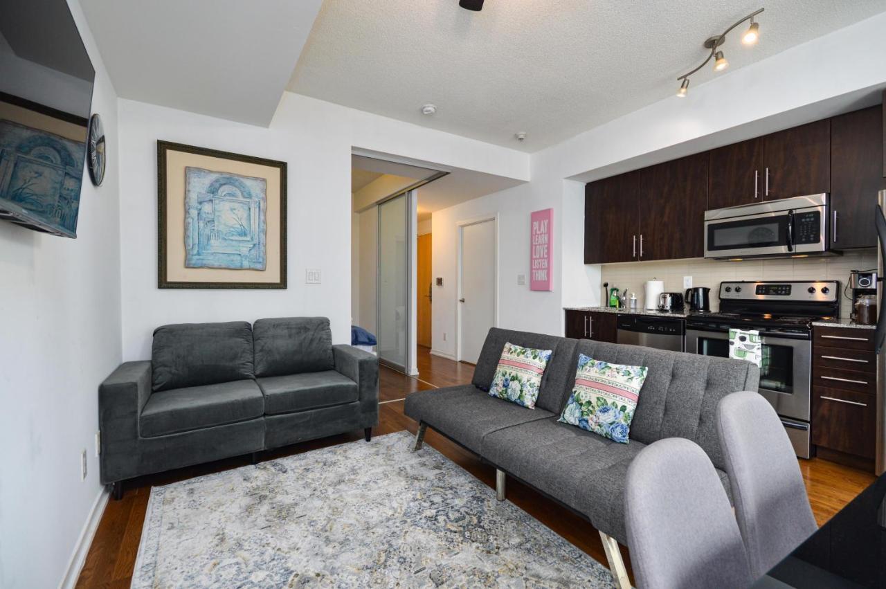 Downtown Toronto Condo Mins From Scotiabank Arena, Tiff, Cn Tower, Union, Mtcc المظهر الخارجي الصورة