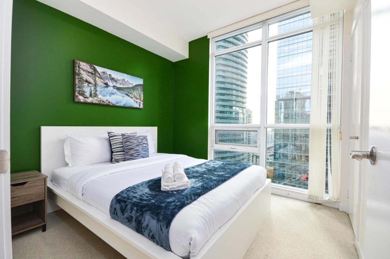 Downtown Toronto Condo Mins From Scotiabank Arena, Tiff, Cn Tower, Union, Mtcc المظهر الخارجي الصورة
