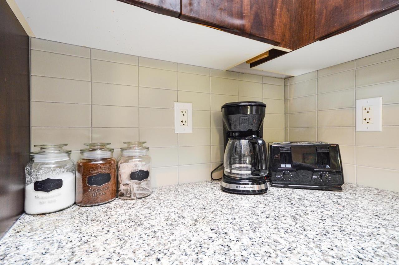 Downtown Toronto Condo Mins From Scotiabank Arena, Tiff, Cn Tower, Union, Mtcc المظهر الخارجي الصورة